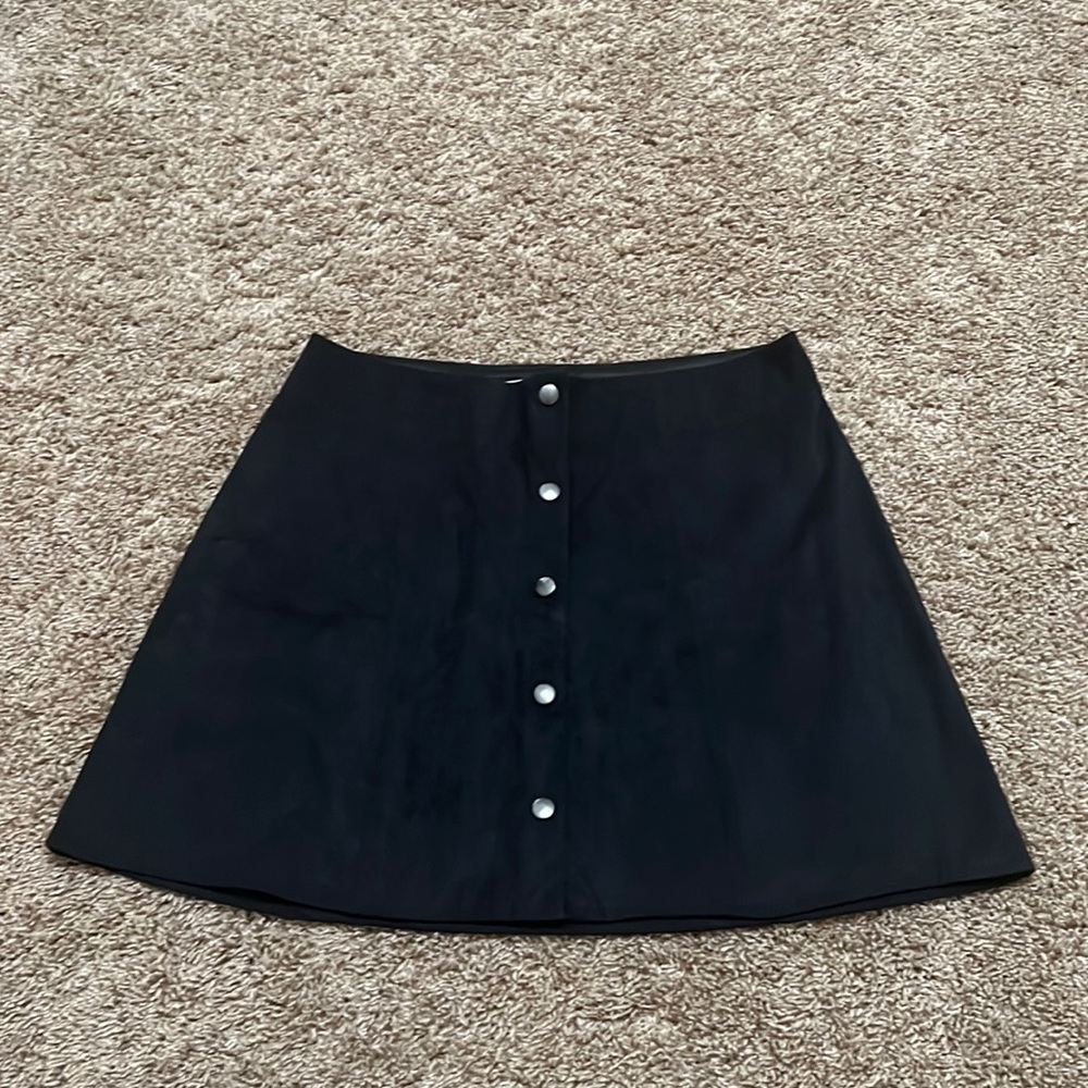 Kendall & Kylie suede skirt NWOT